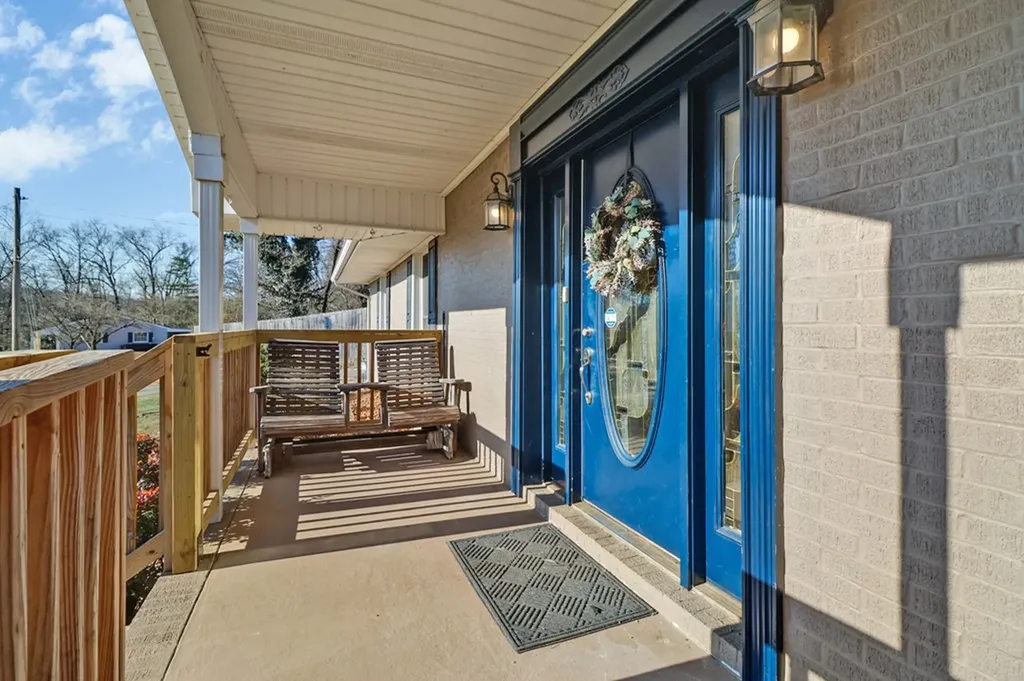 400 Woodland Street Livingston TN 38570