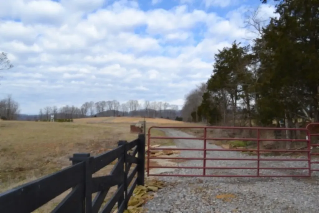 127 Rushing Springs Road Monterey TN 38574