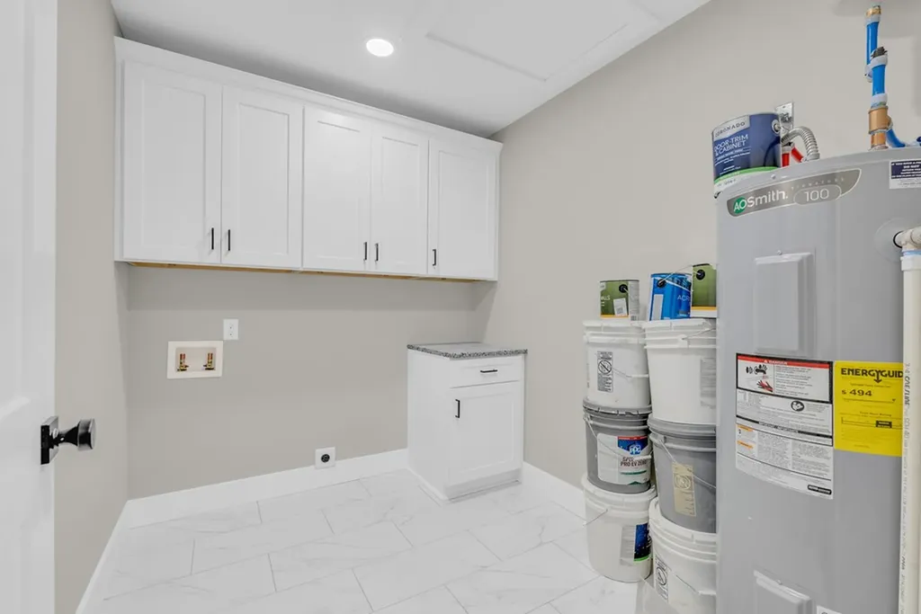 121 Hutchings College Road Sparta TN 38583