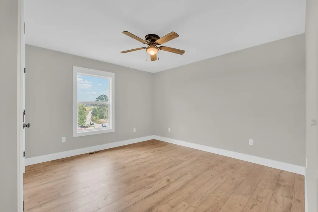 121 Hutchings College Road Sparta TN 38583