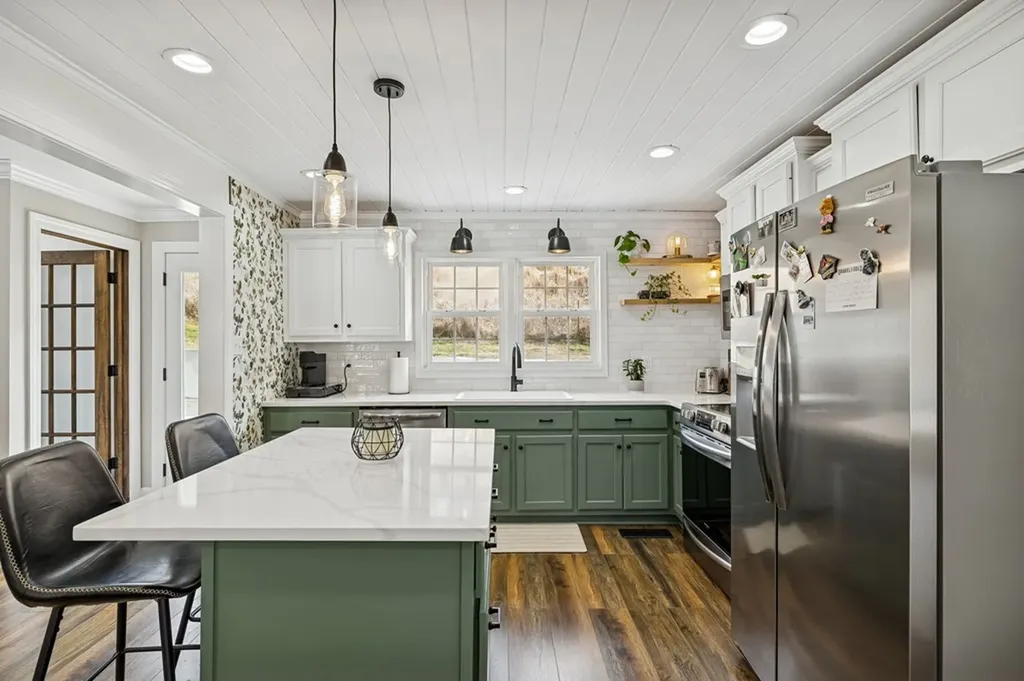 121 Stonewall Highway Carthage TN 37030