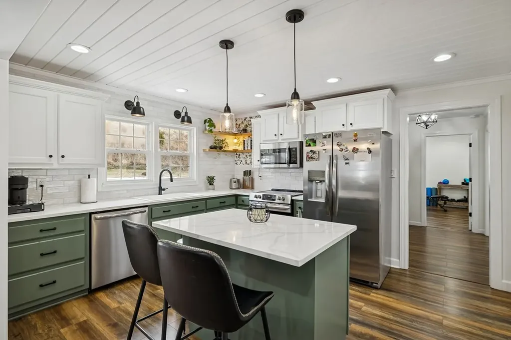 121 Stonewall Highway Carthage TN 37030