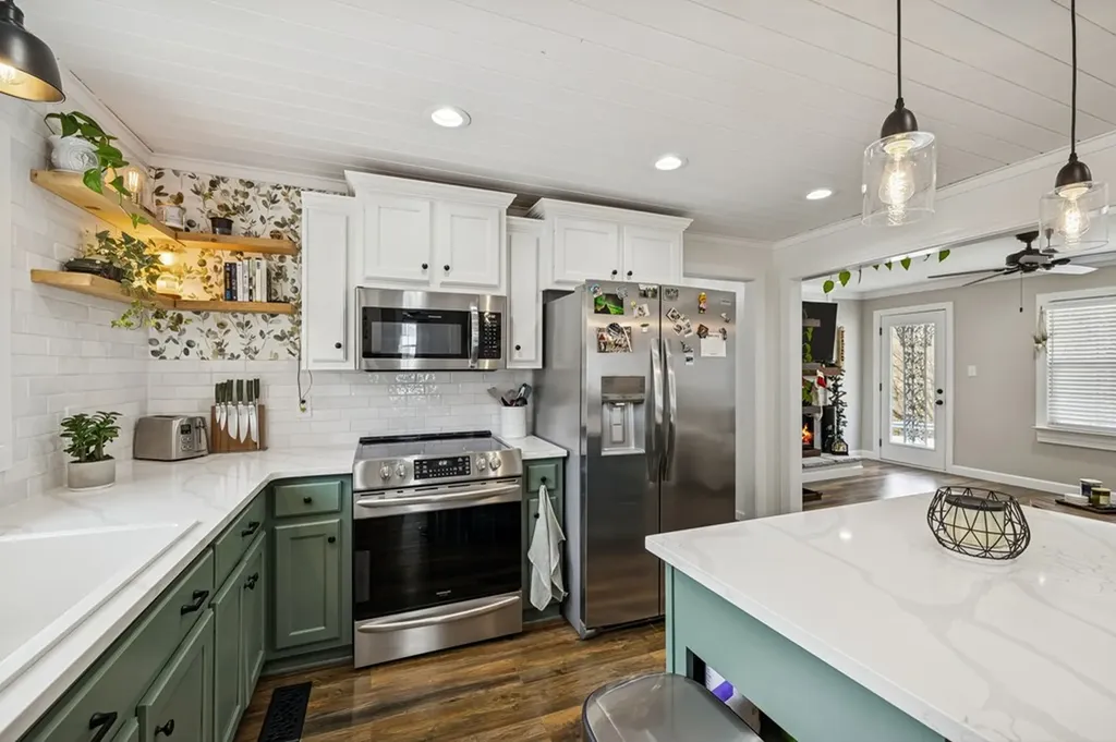 121 Stonewall Highway Carthage TN 37030