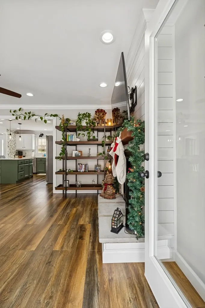 121 Stonewall Highway Carthage TN 37030