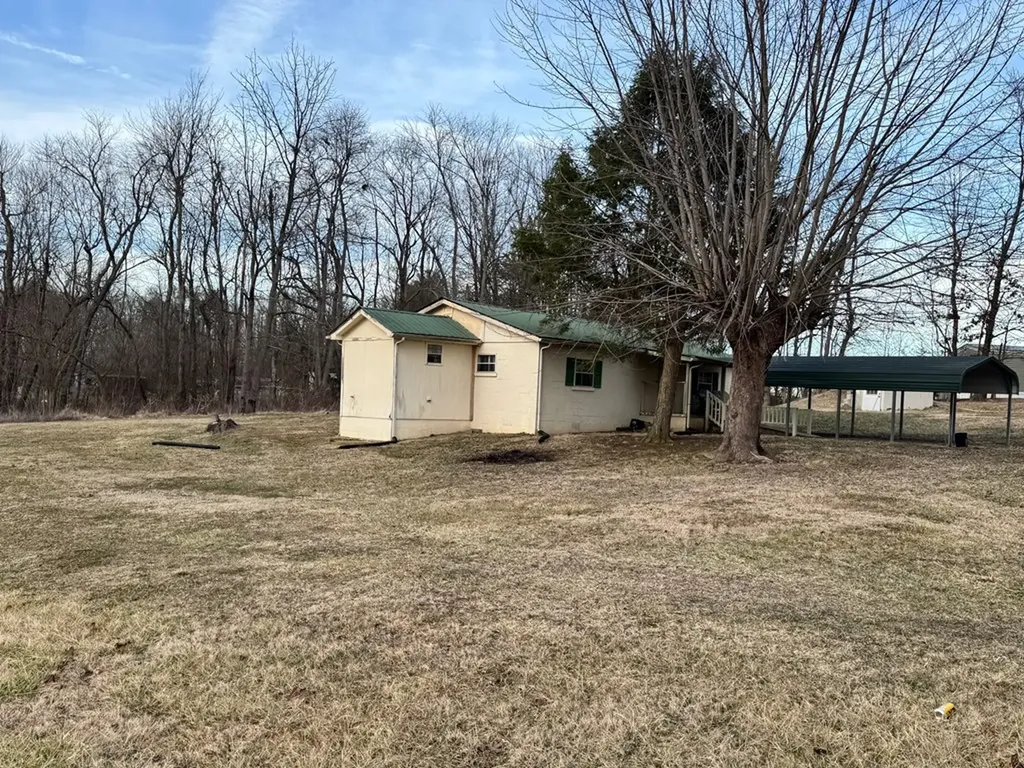 120 Miller Road Monterey TN 38574