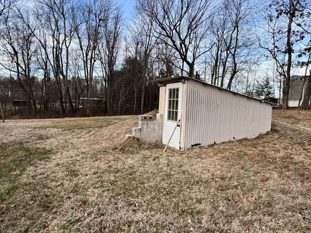 120 Miller Road Monterey TN 38574