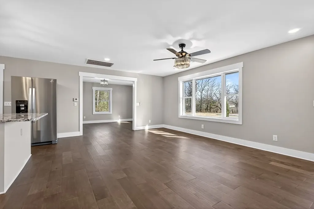 1277 Bluff Springs Road Mcminnville TN 37110