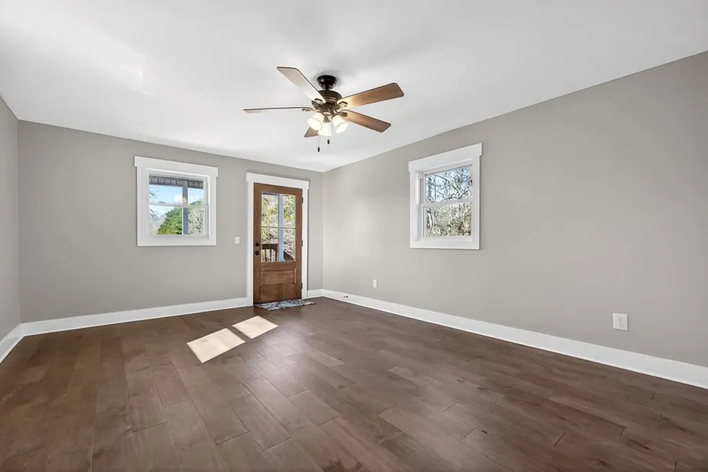 1277 Bluff Springs Road Mcminnville TN 37110