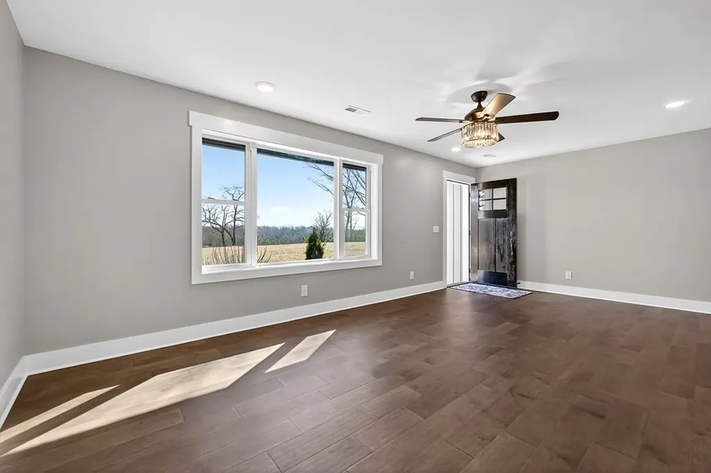 1277 Bluff Springs Road Mcminnville TN 37110