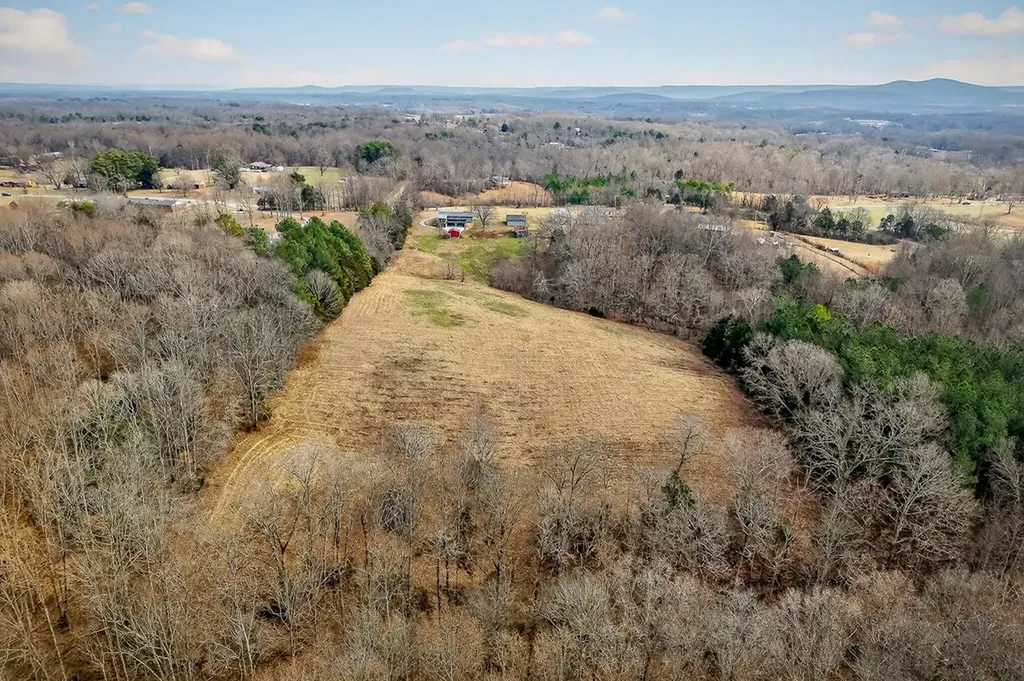 1277 Bluff Springs Road Mcminnville TN 37110