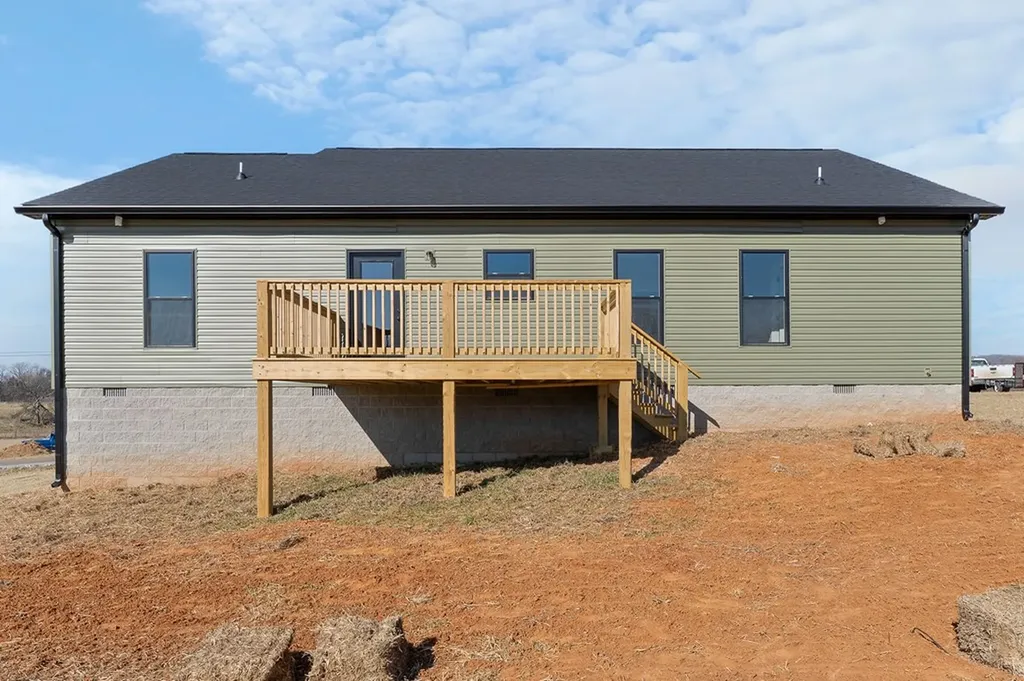 409 Harleys Ridge Road Sparta TN 38583