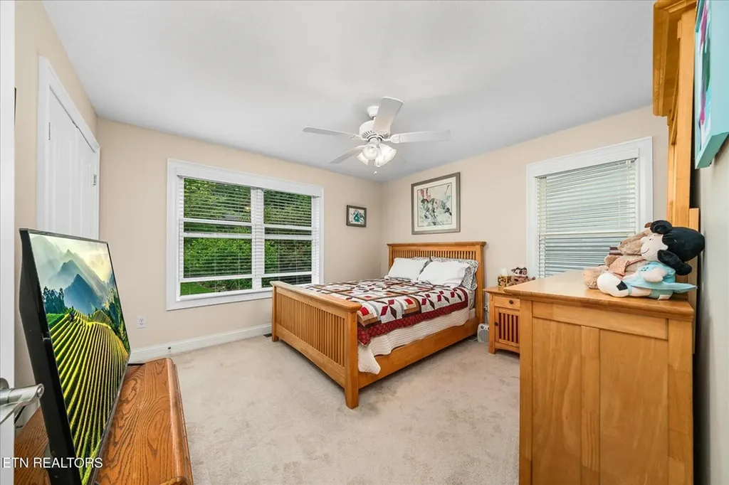 182 Canterbury Crossville TN 38558