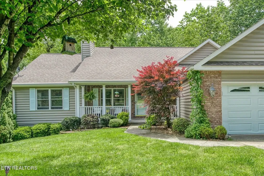 182 Canterbury Crossville TN 38558