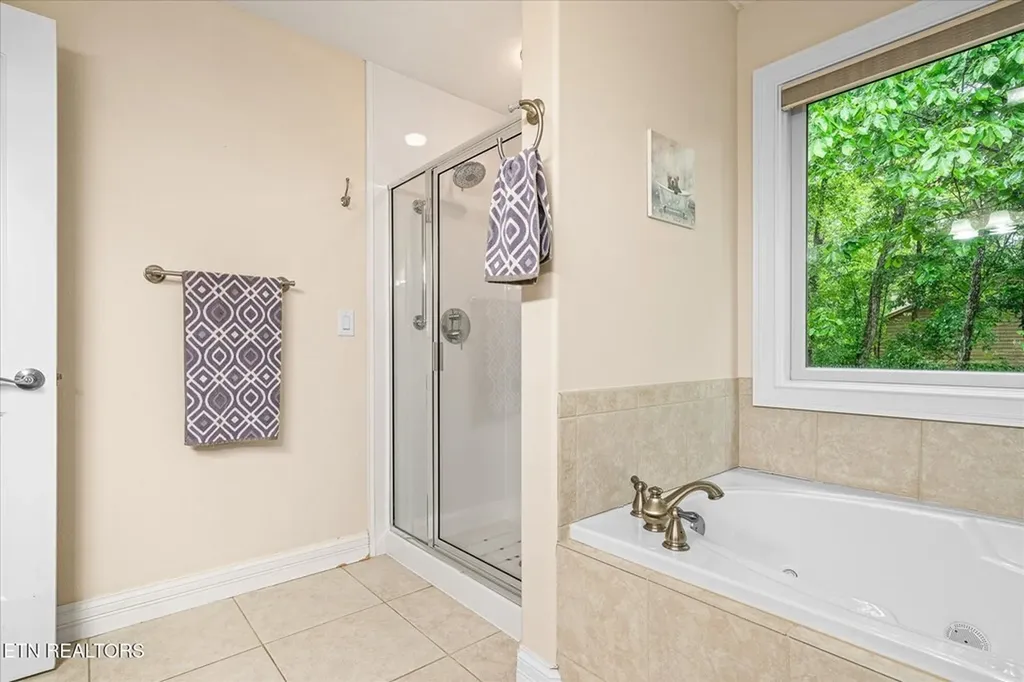 182 Canterbury Crossville TN 38558