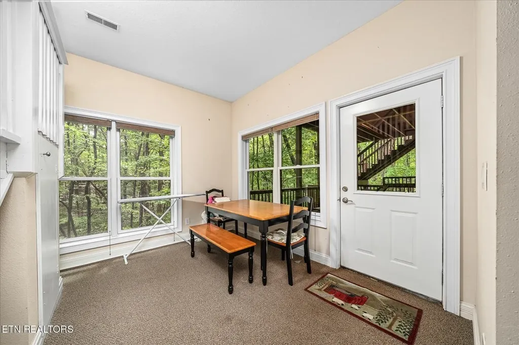 182 Canterbury Crossville TN 38558