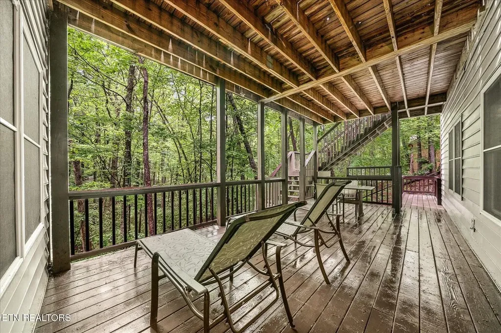 182 Canterbury Crossville TN 38558