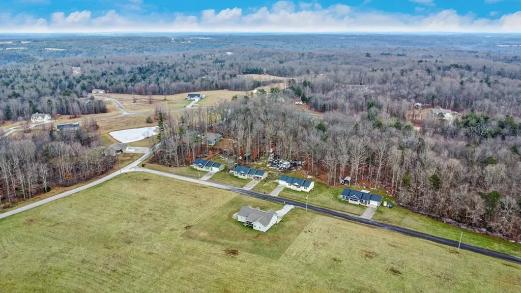 414 St Anthony Drive Jamestown TN 38556