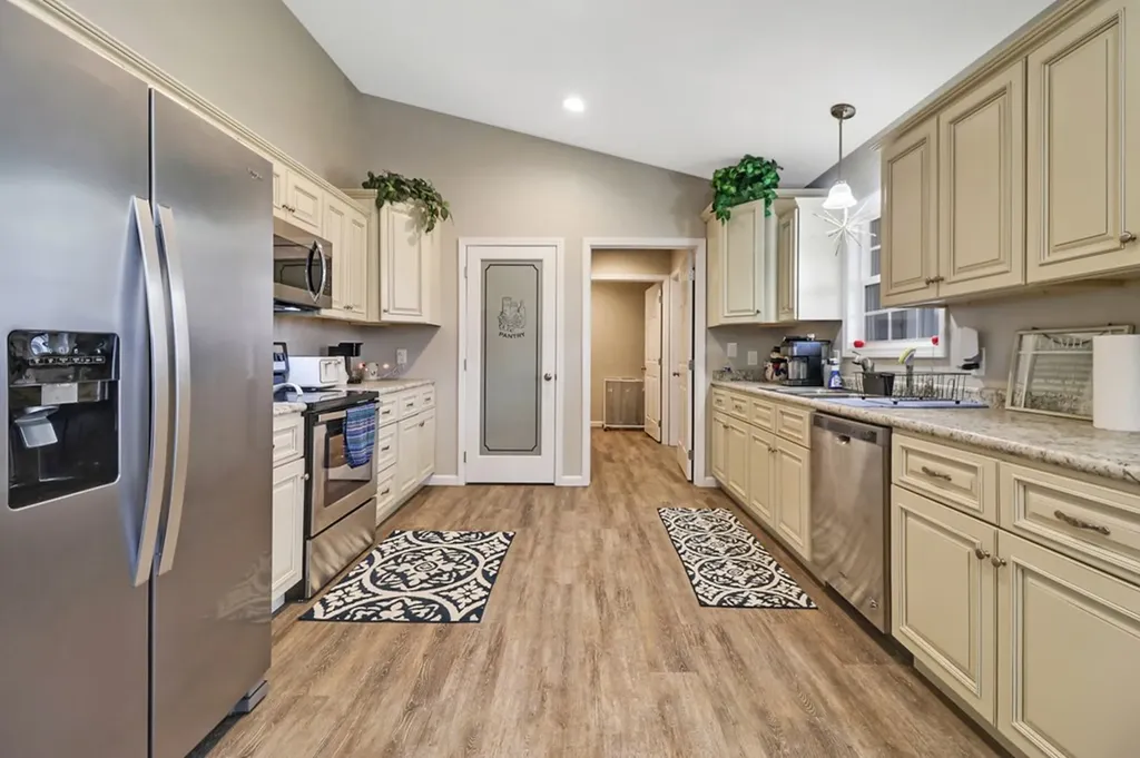 414 St Anthony Drive Jamestown TN 38556