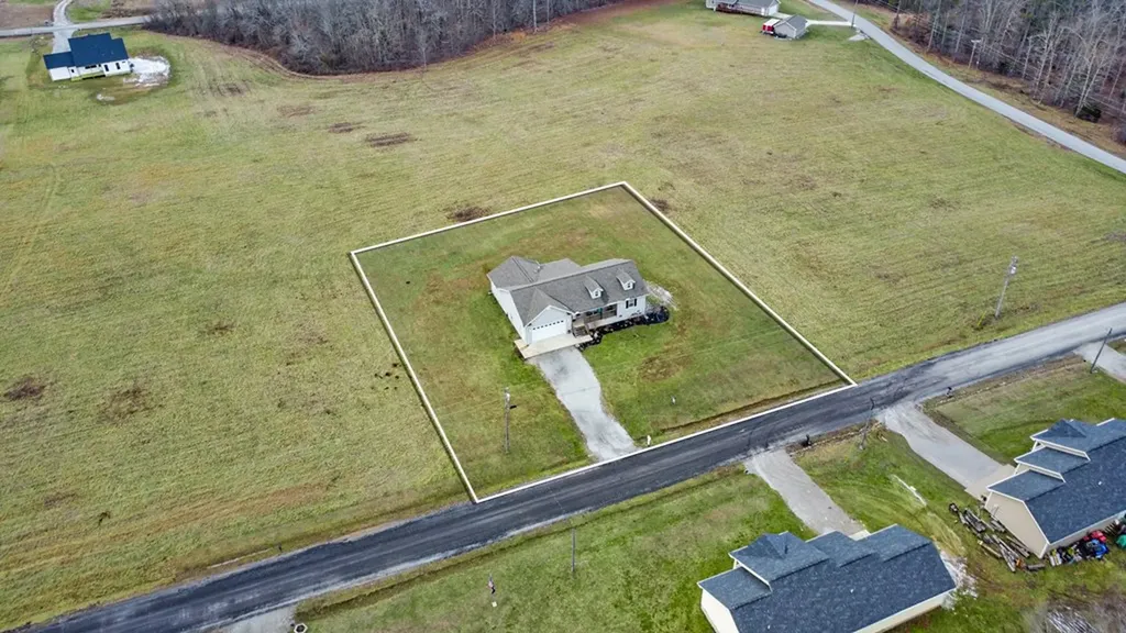 414 St Anthony Drive Jamestown TN 38556