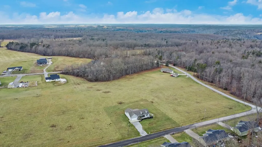 414 St Anthony Drive Jamestown TN 38556