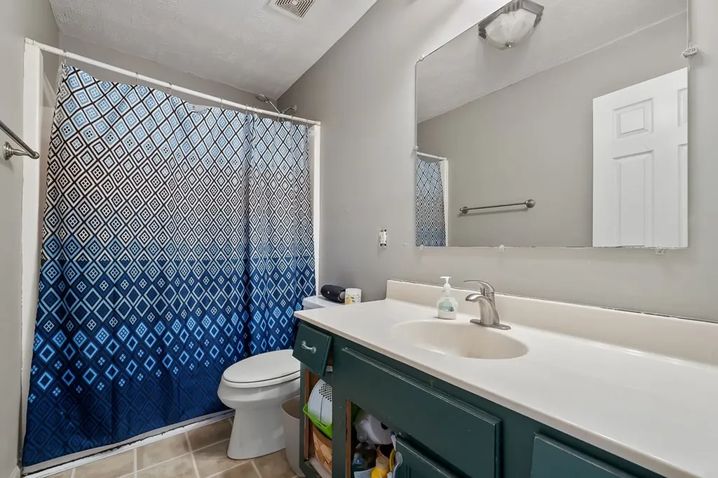 2560 Wildcat Road Sparta TN 38583