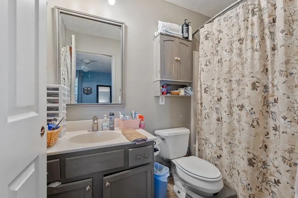 2560 Wildcat Road Sparta TN 38583