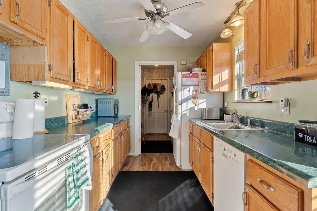 2560 Wildcat Road Sparta TN 38583