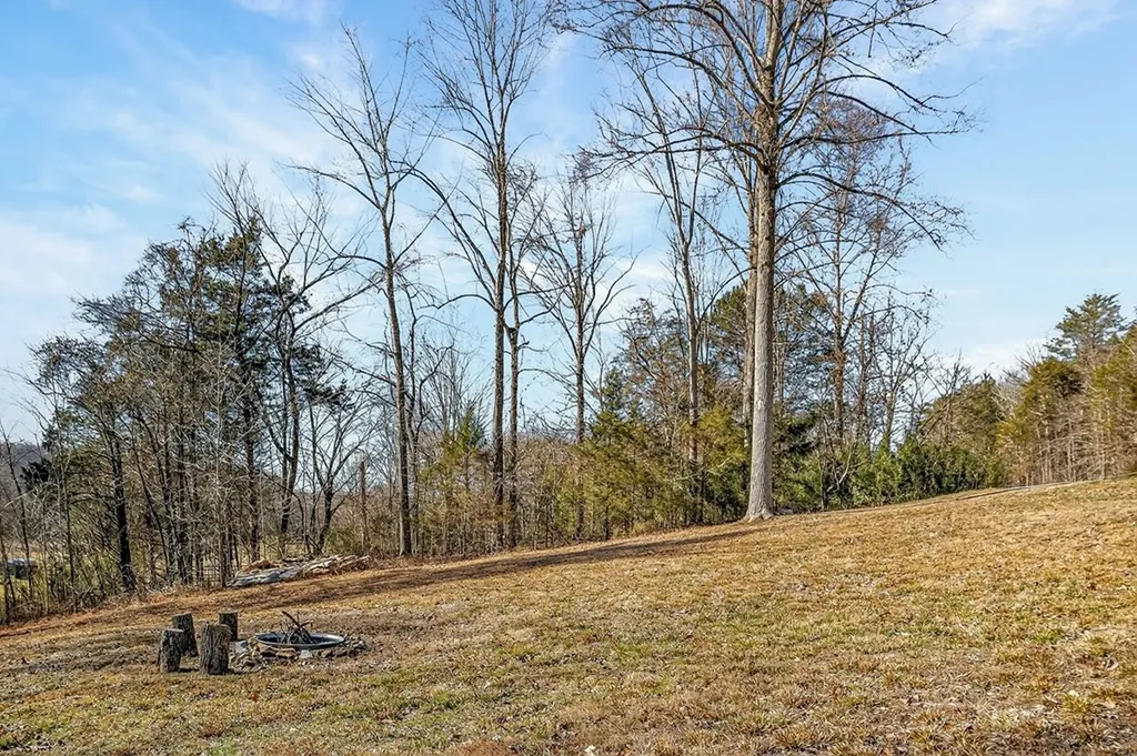 1756 Rickman Monterey Highway Rickman TN 38580