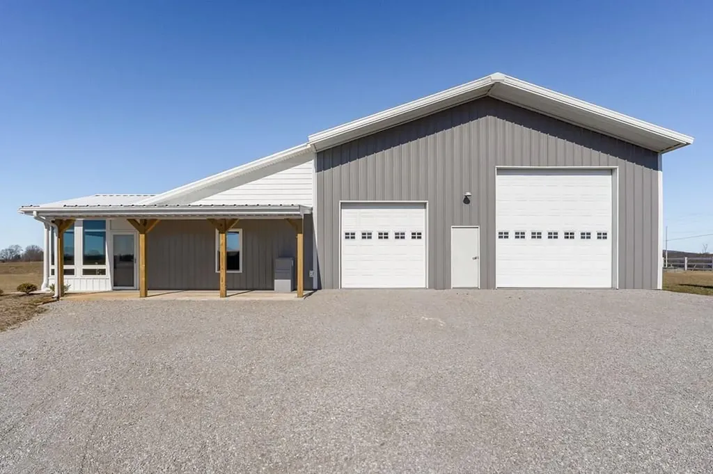 14630 Old Kentucky Road Walling TN 38587