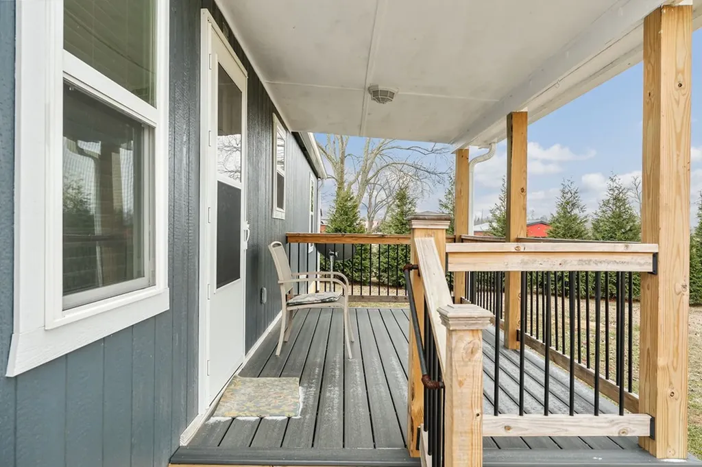 14630 Old Kentucky Road Walling TN 38587