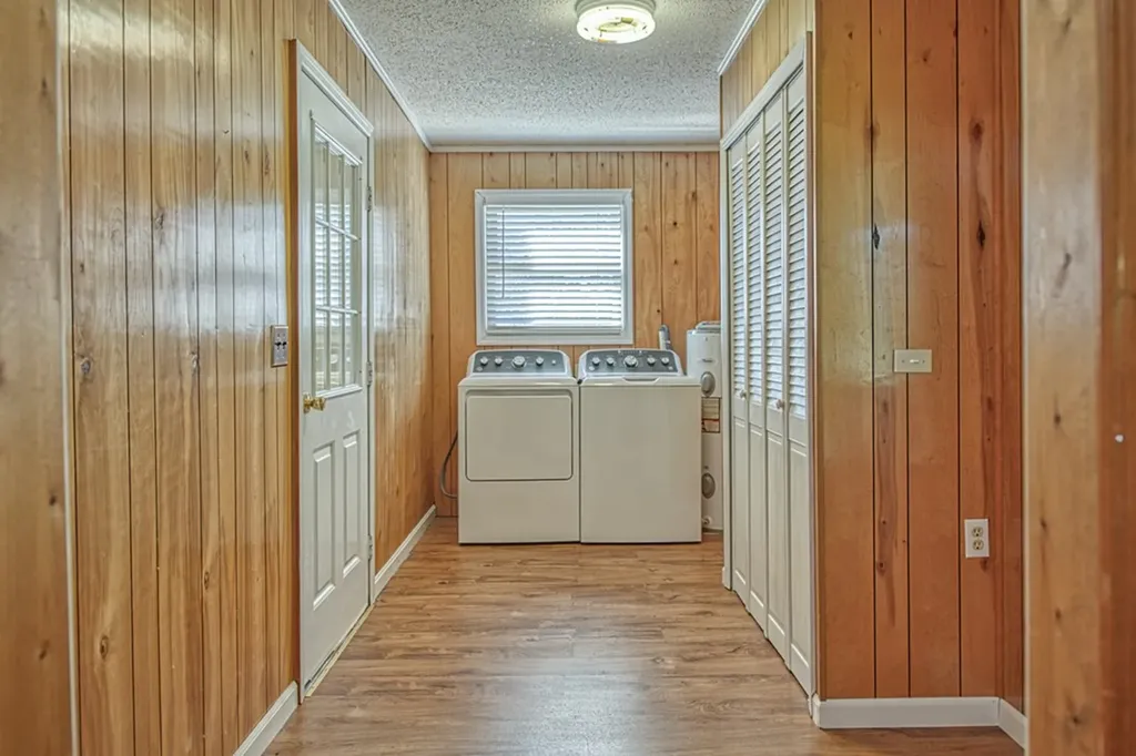 244 Bob Johnson Lane Cookeville TN 38501