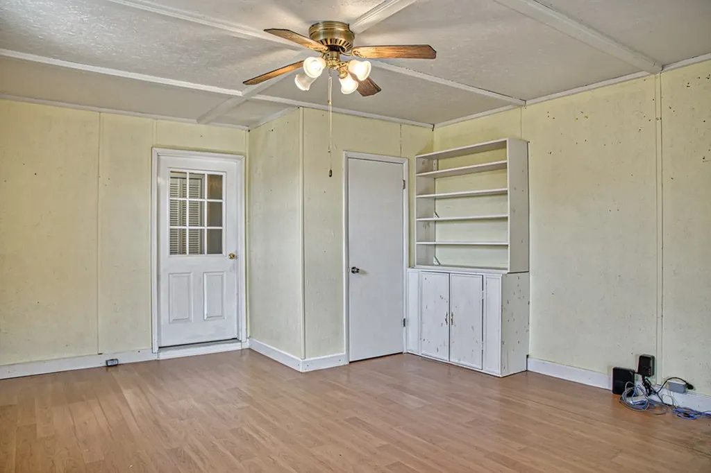 244 Bob Johnson Lane Cookeville TN 38501