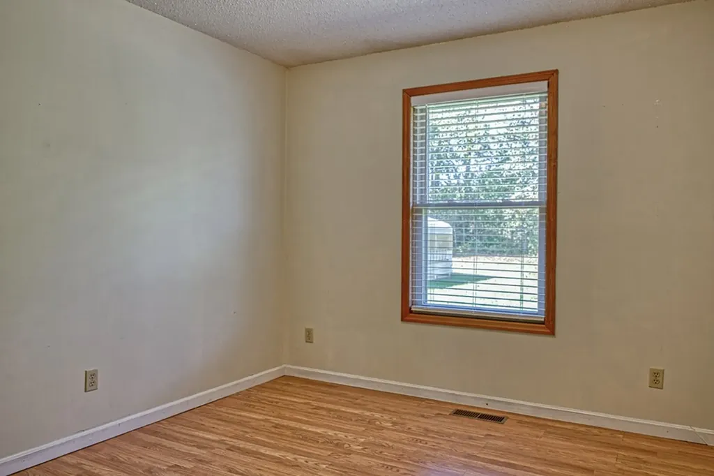 244 Bob Johnson Lane Cookeville TN 38501