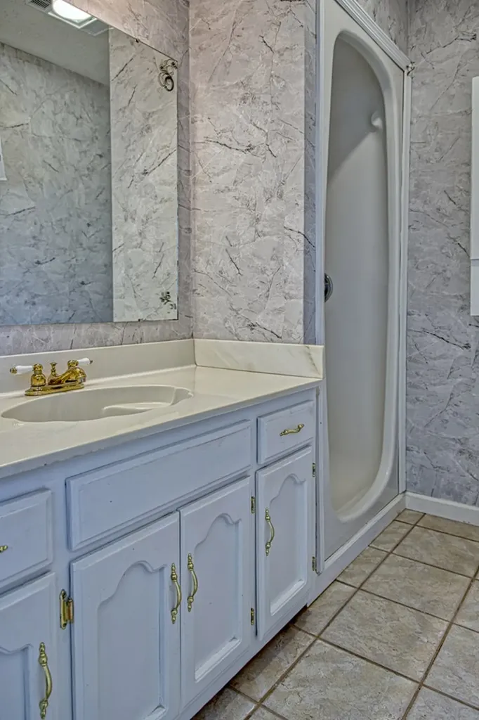 244 Bob Johnson Lane Cookeville TN 38501