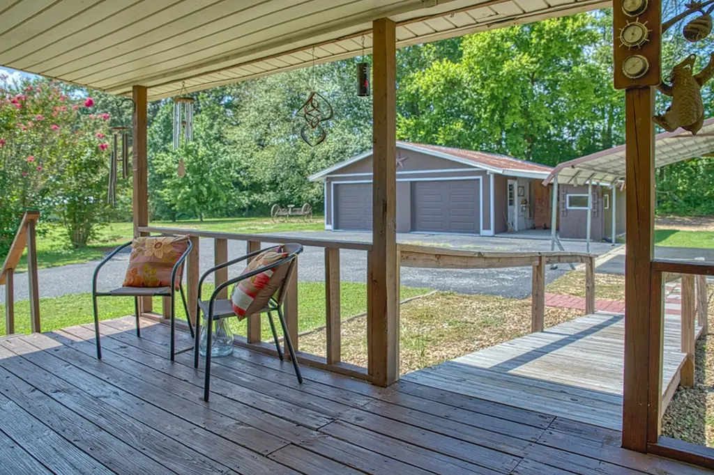 244 Bob Johnson Lane Cookeville TN 38501