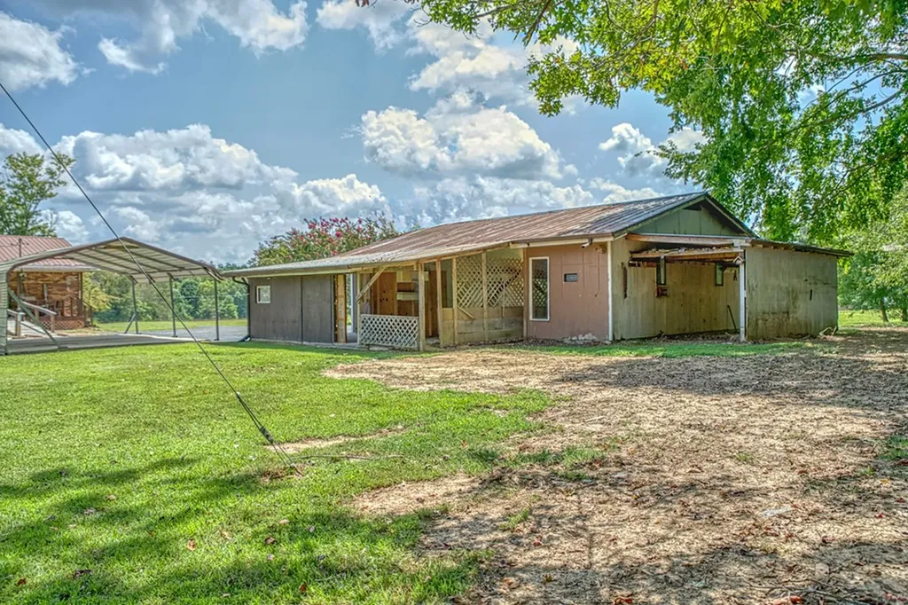 244 Bob Johnson Lane Cookeville TN 38501