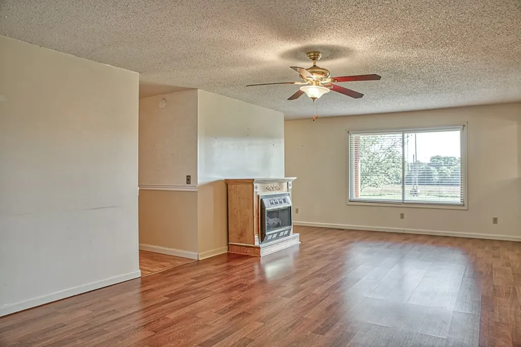 244 Bob Johnson Lane Cookeville TN 38501