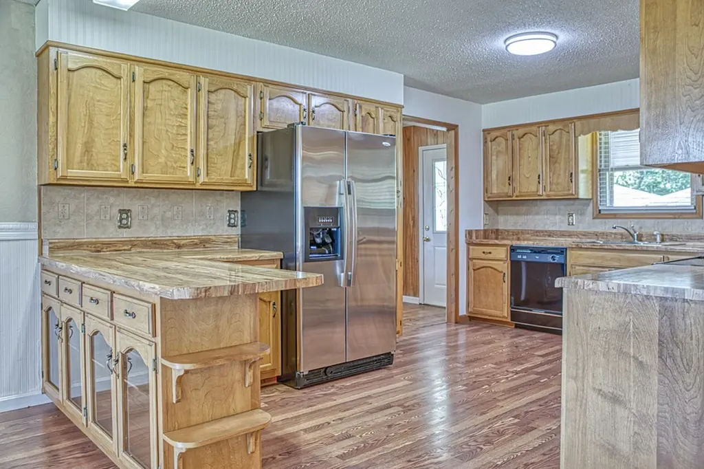 244 Bob Johnson Lane Cookeville TN 38501