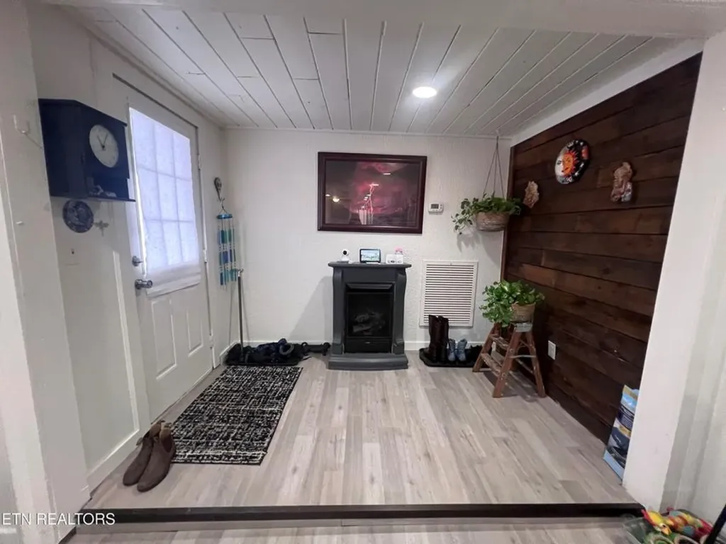 428 Patton Heights Circle Jamestown TN 38556-4111