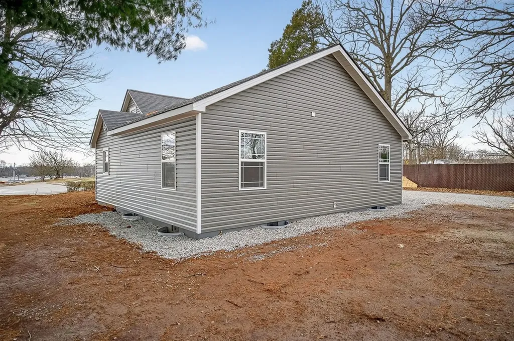 526 Roosevelt Drive Sparta TN 38583