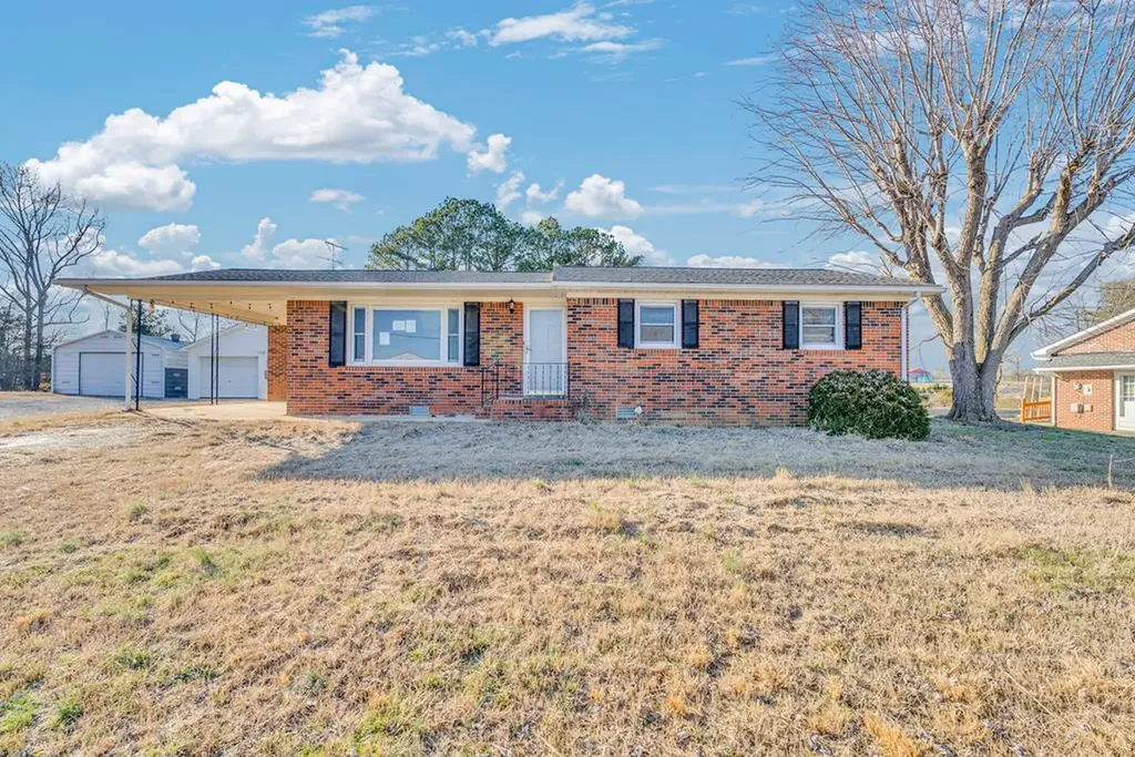 304 Lucille Street Sparta TN 38583