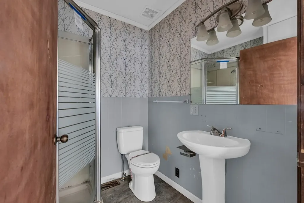 304 Lucille Street Sparta TN 38583