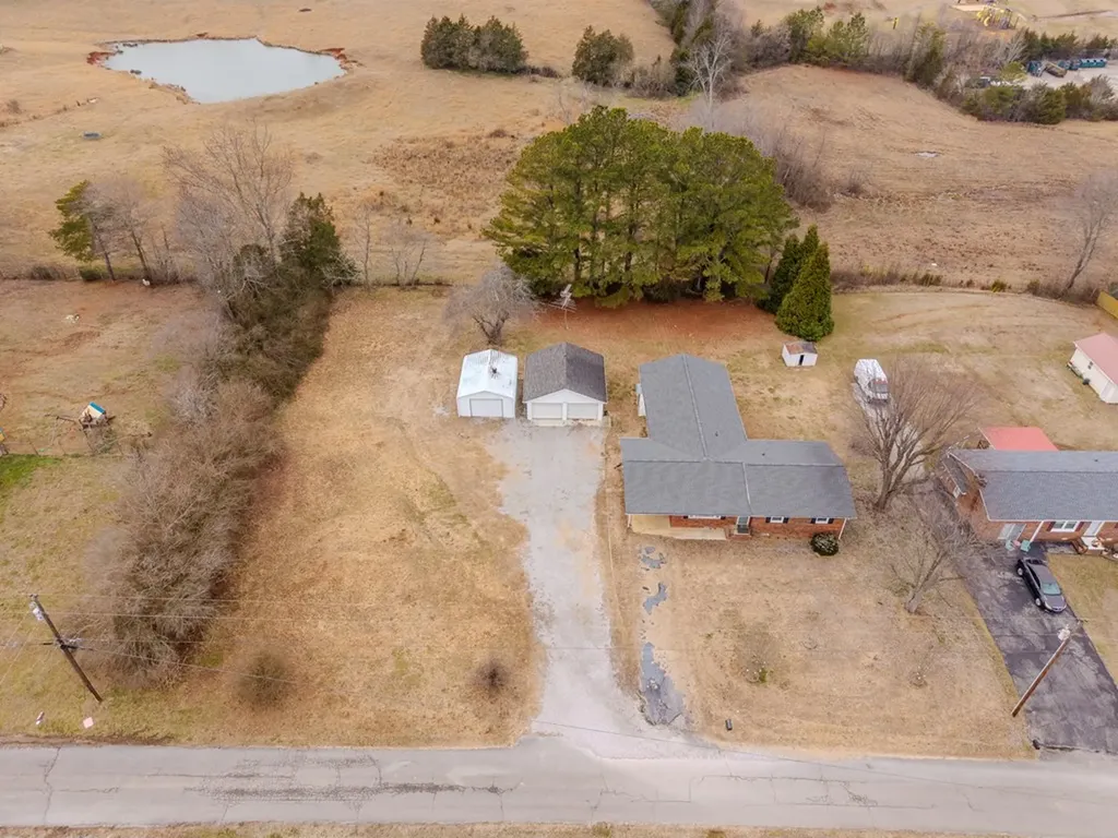 304 Lucille Street Sparta TN 38583