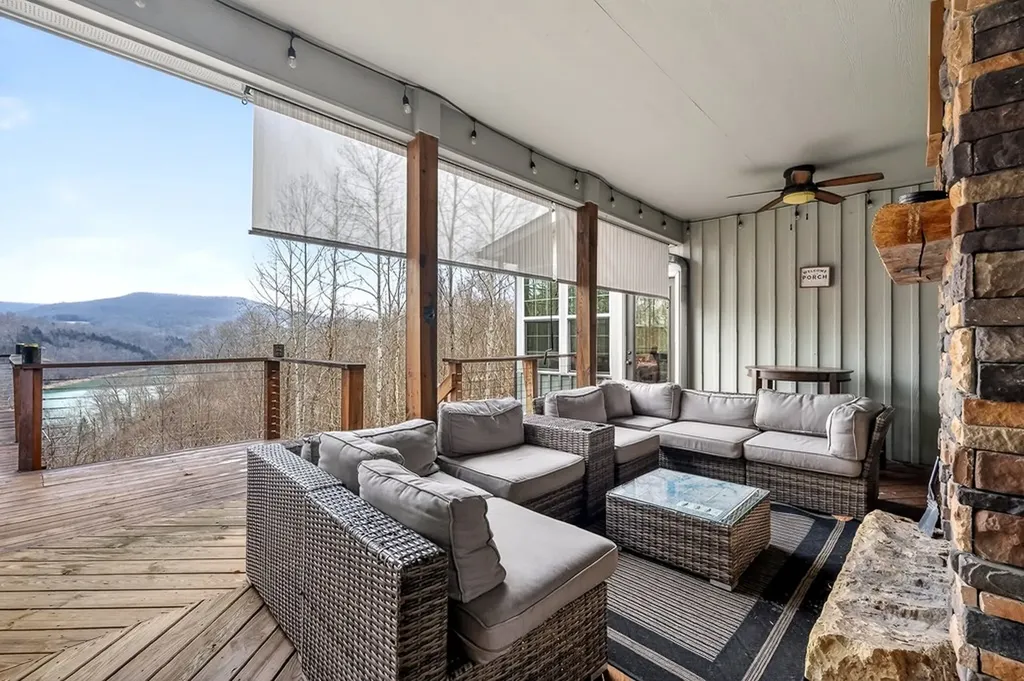 1088 Big Hollow Road Monroe TN 38573