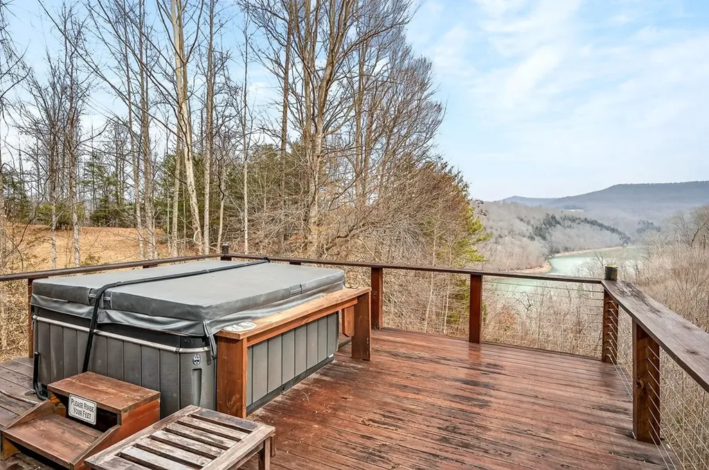 1088 Big Hollow Road Monroe TN 38573