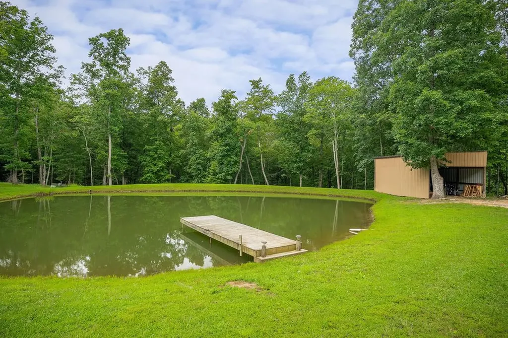 137 Allen Way Crossville TN 38572