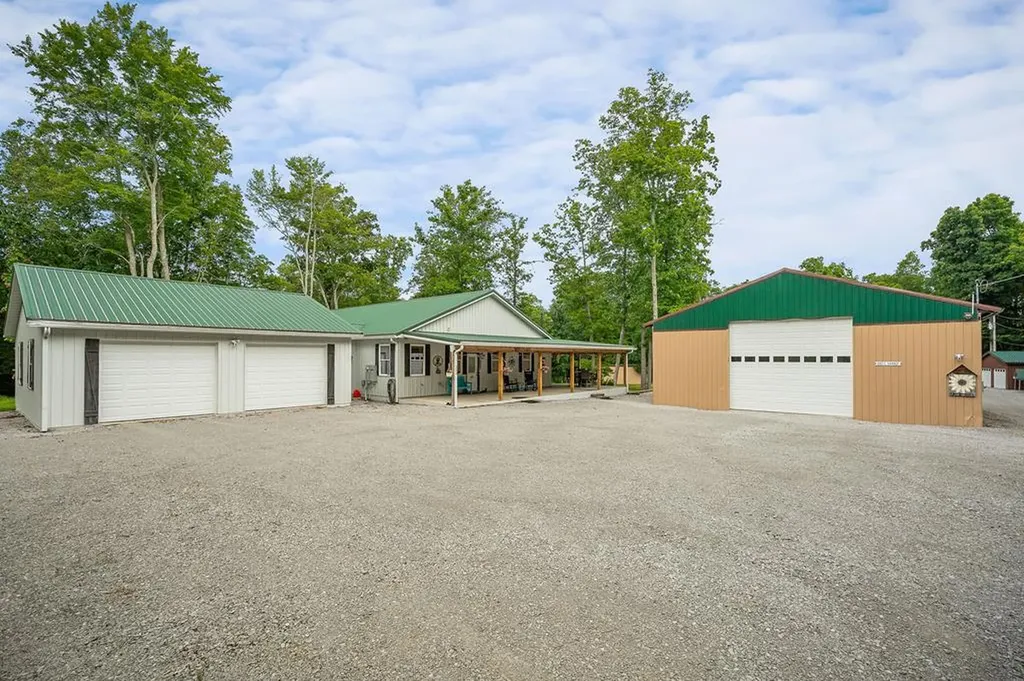 137 Allen Way Crossville TN 38572