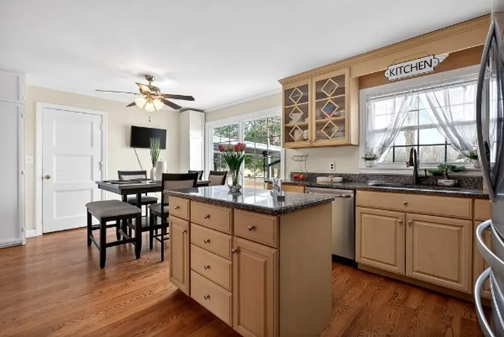 407 Whaley Street Smithville TN 37166