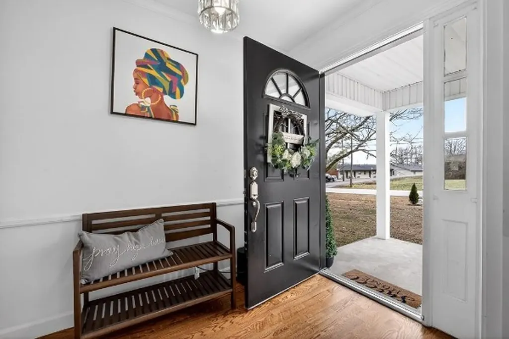 407 Whaley Street Smithville TN 37166