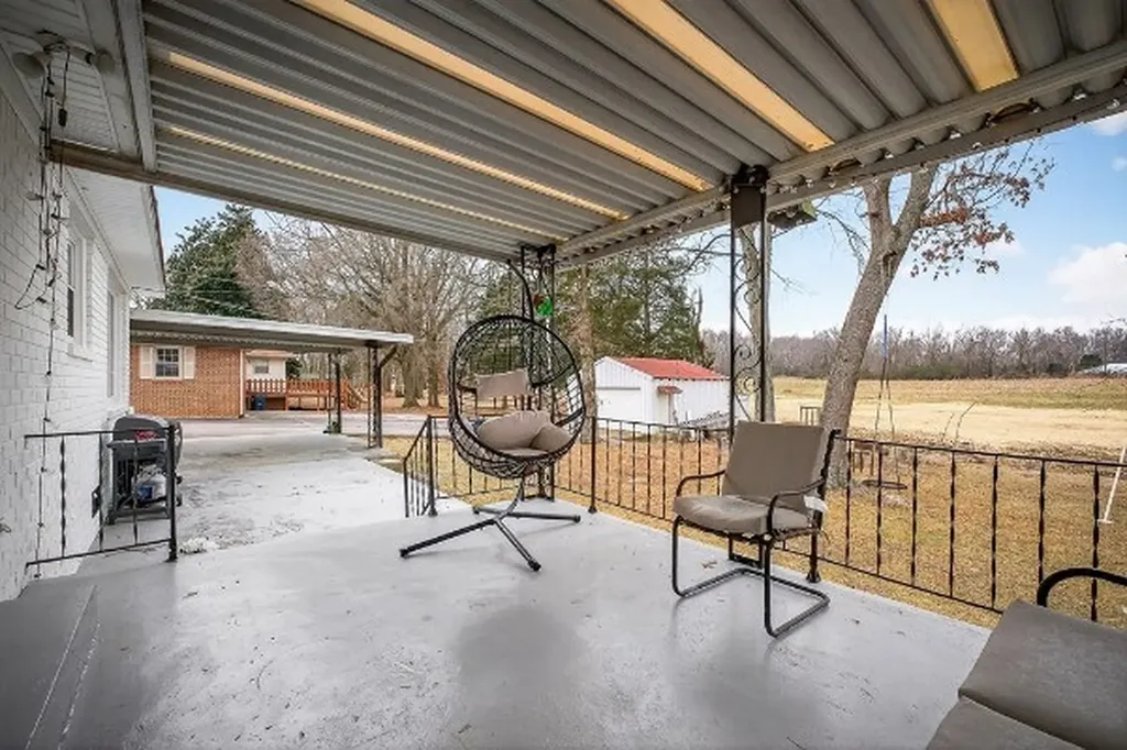 407 Whaley Street Smithville TN 37166